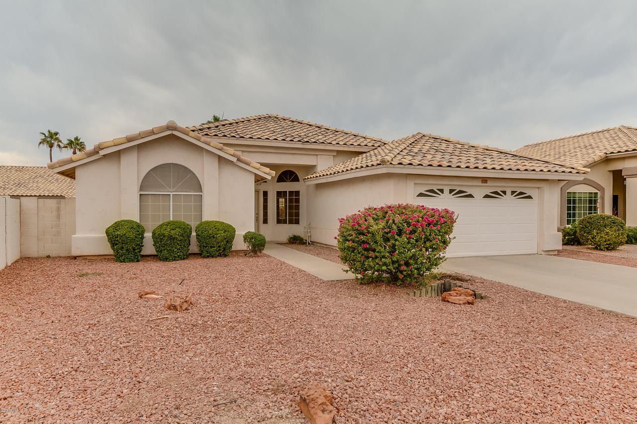 14661 W Fox Tail Dr., Surprise, AZ 85374
