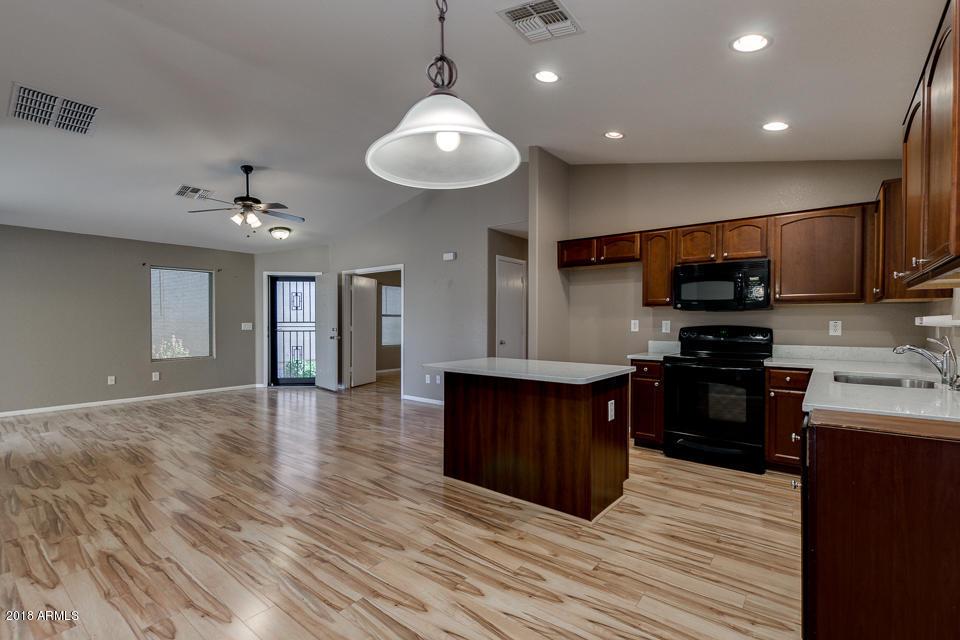 4136 E Graphite Rd., San Tan Valley, AZ 85143