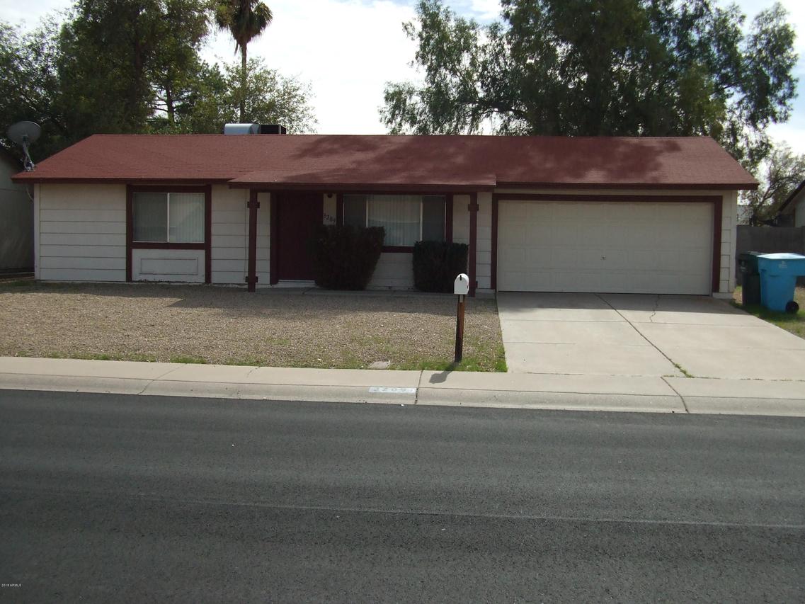 3209 W Charleston Ave., Phoenix, AZ 85053