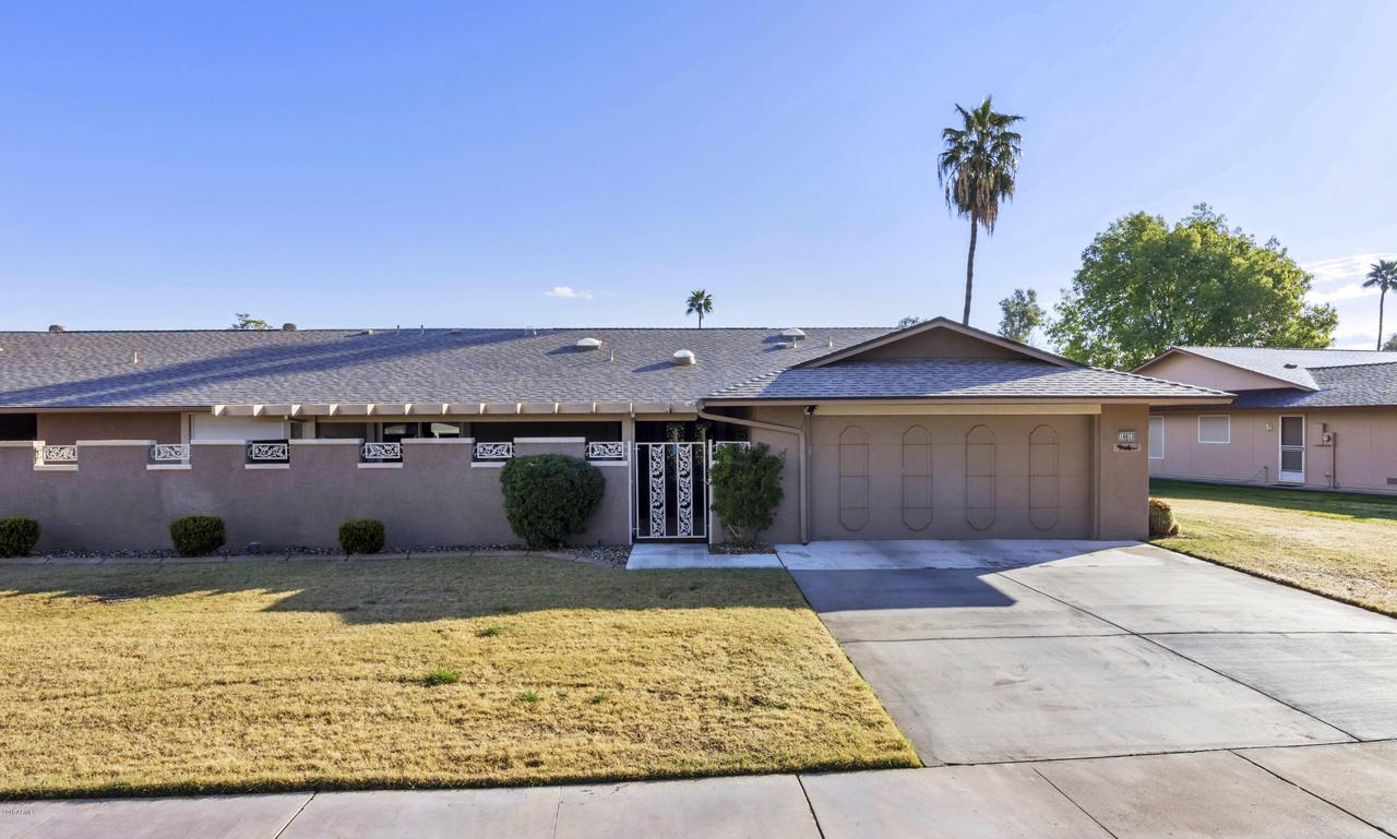 18833 N Conestoga Dr., Sun City, AZ 85373