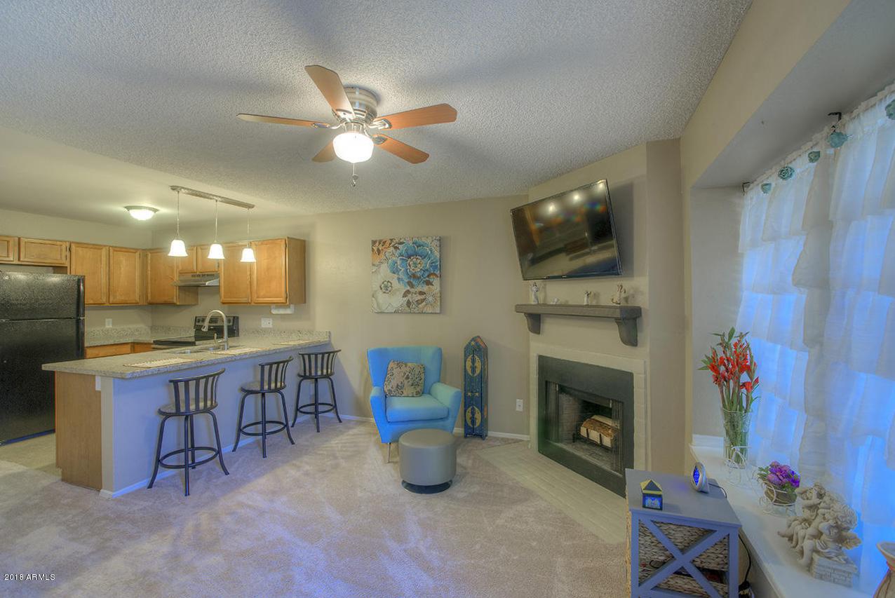 8111 W Wacker Rd. #63, Peoria, AZ 85381