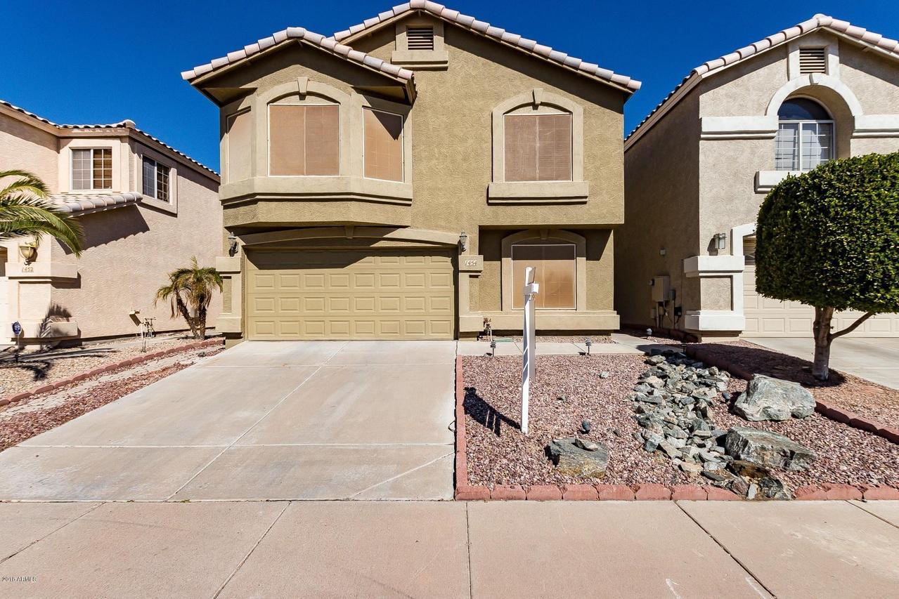1454 E South Fork Dr., Phoenix, AZ 85048