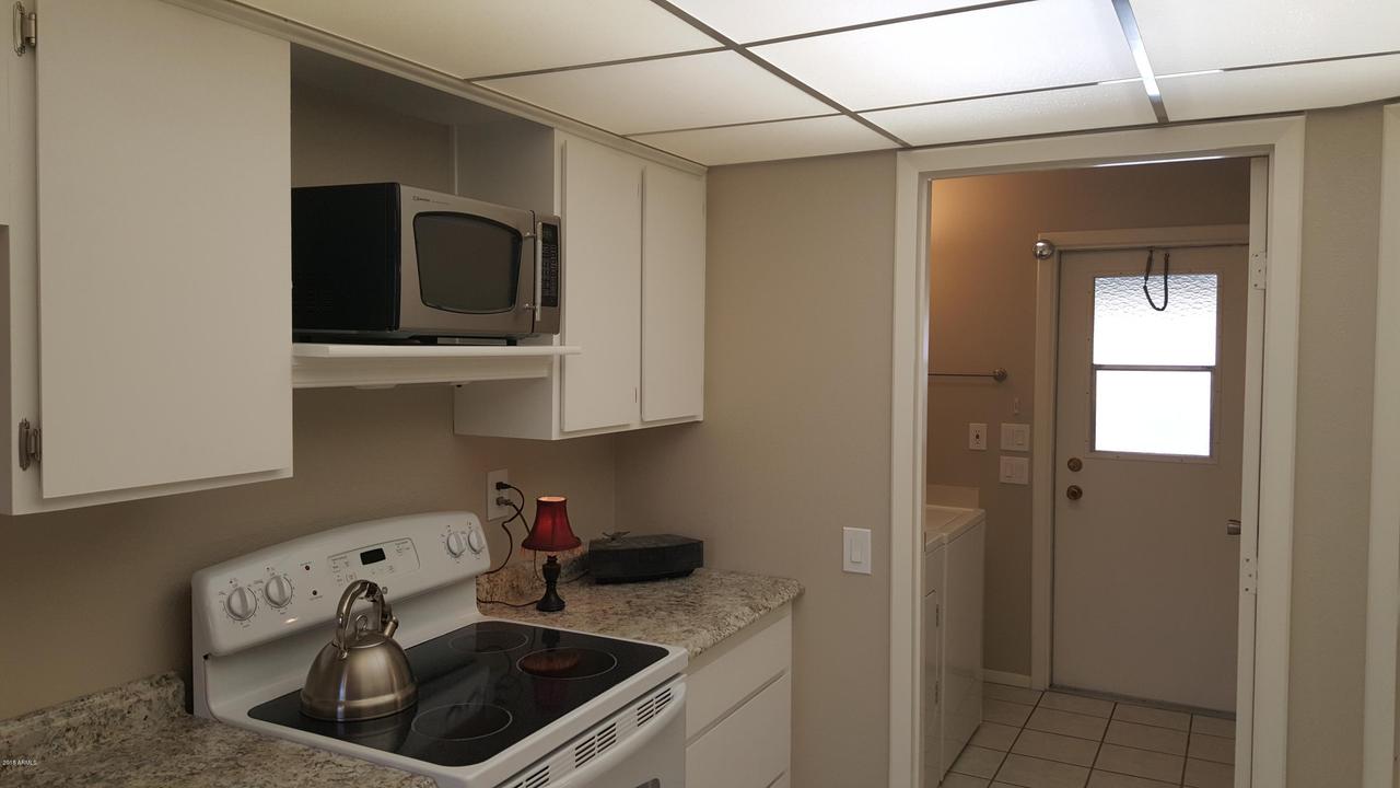 17216 N 106th Ave., Sun City, AZ 85373