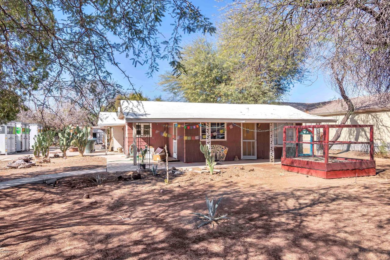 2206 N 28th St., Phoenix, AZ 85008