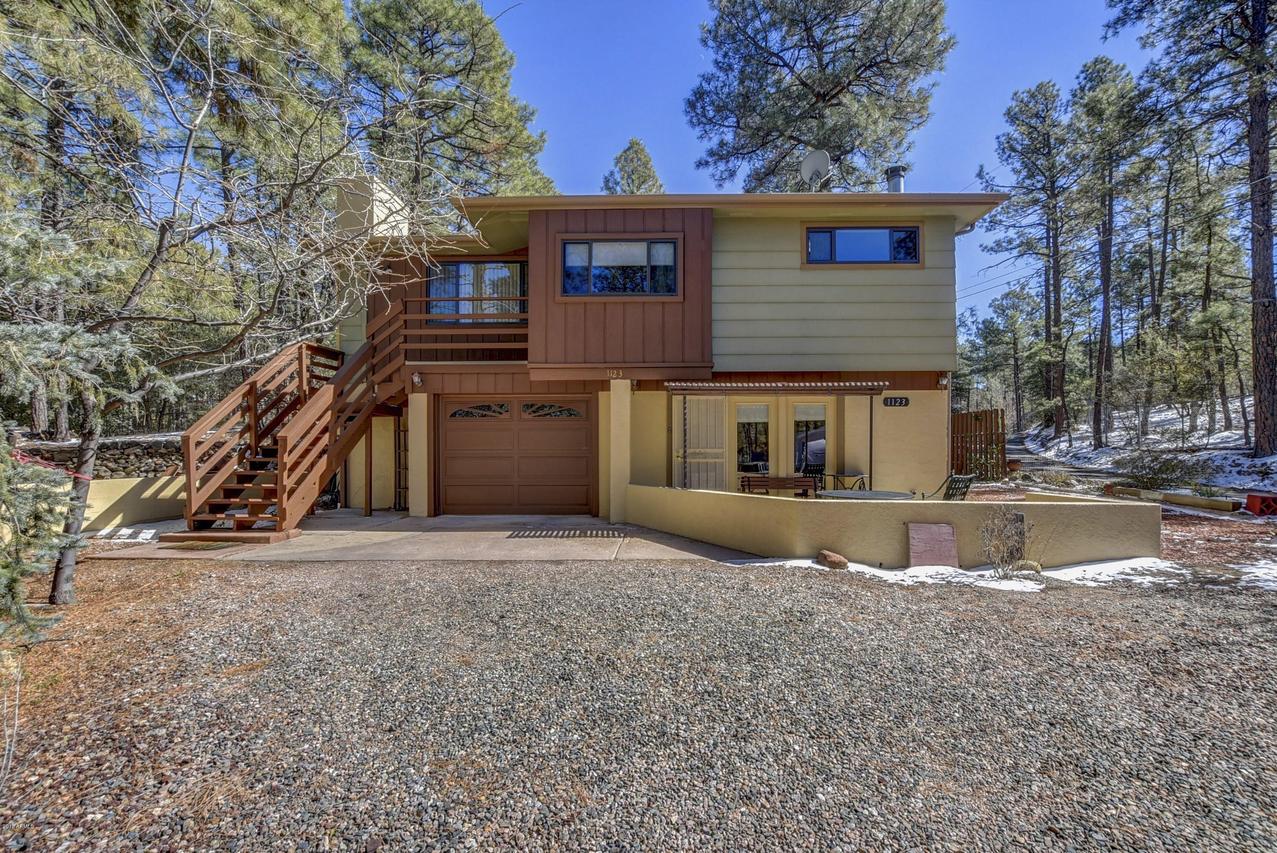 1123 S Hill Dr., Prescott, AZ 86303