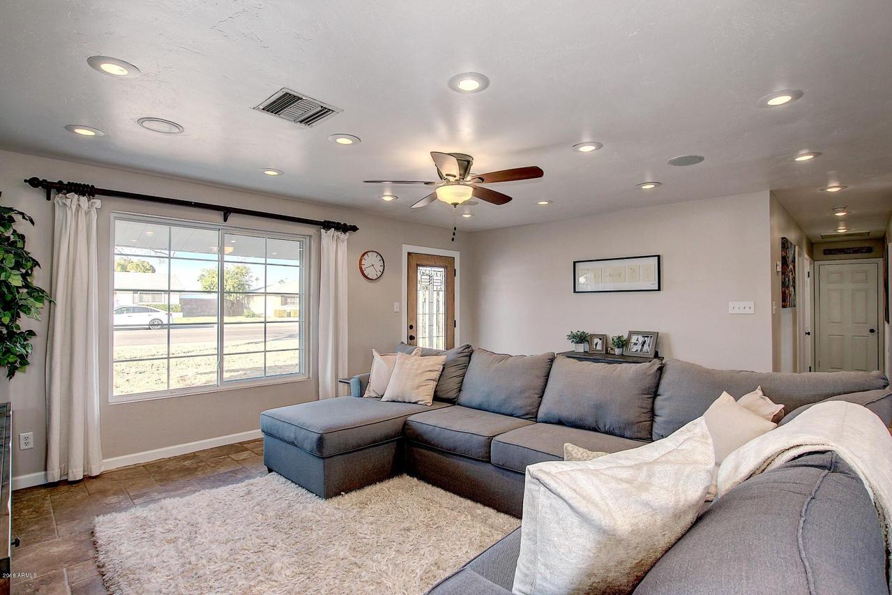 7013 E Oak St., Scottsdale, AZ 85257