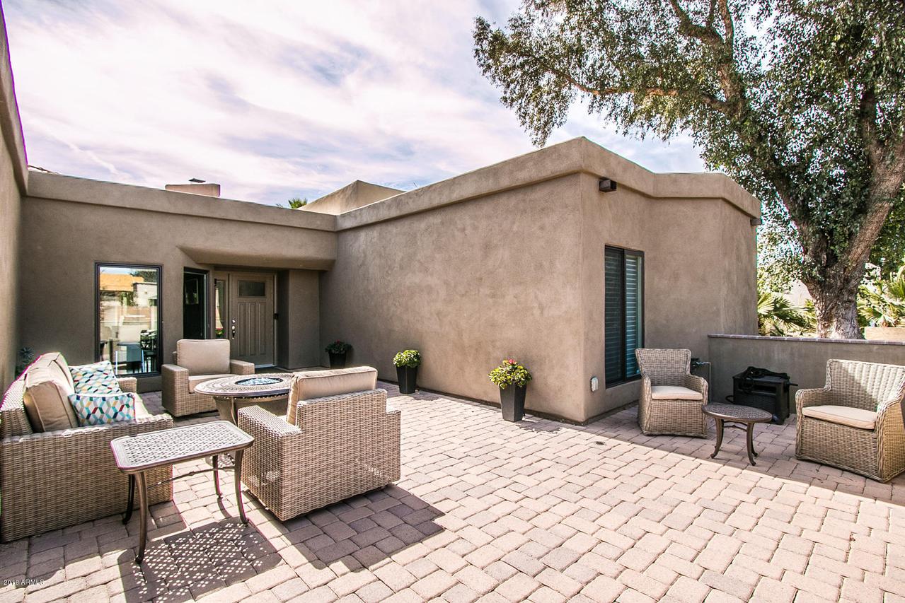 8307 E Thoroughbred Tr., Scottsdale, AZ 85258