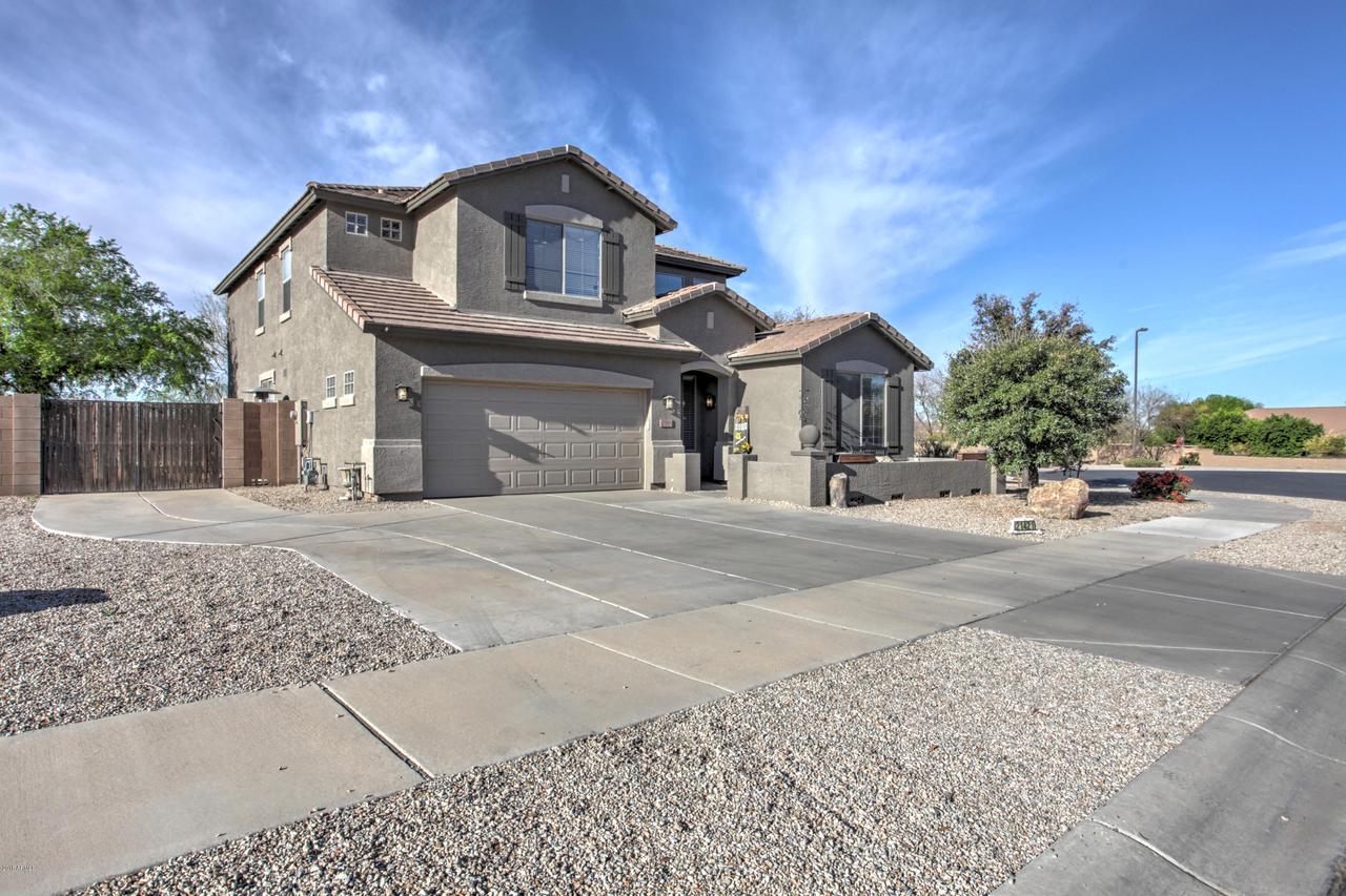 21421 E Calle De Flores Ct., Queen Creek, AZ 85142