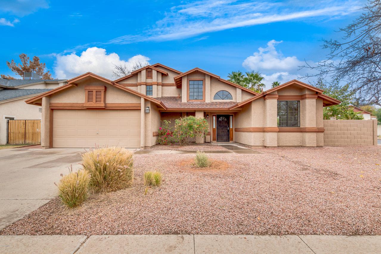 5038 E Dallas St., Mesa, AZ 85205