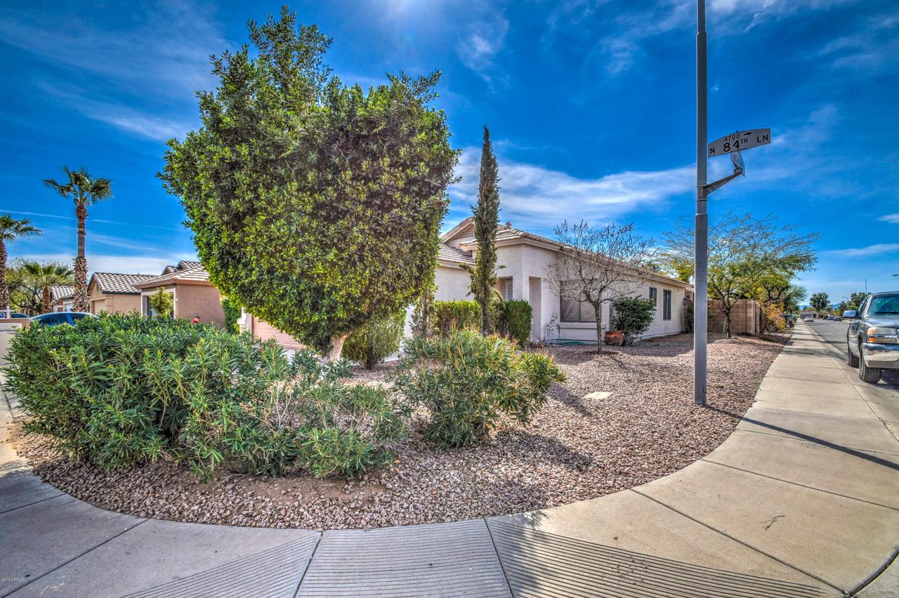 4654 N 84th Ln., Phoenix, AZ 85037