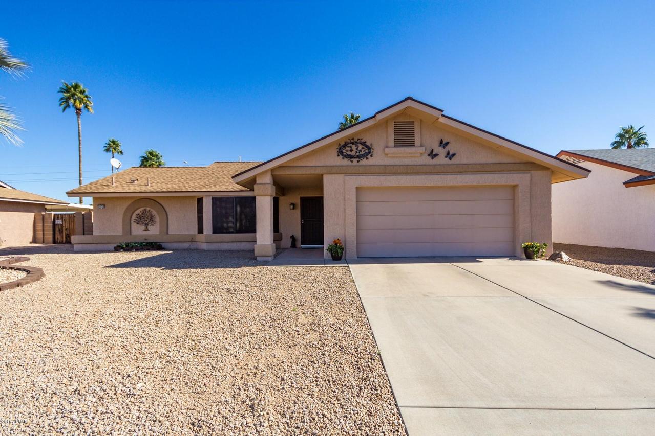 14210 W Yosemite Dr., Sun City West, AZ 85375