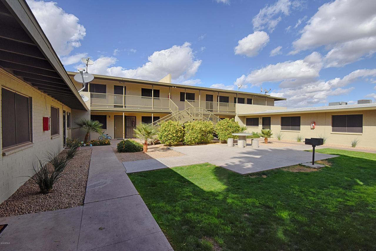 2326 E Pinchot Ave., Phoenix, AZ 85016