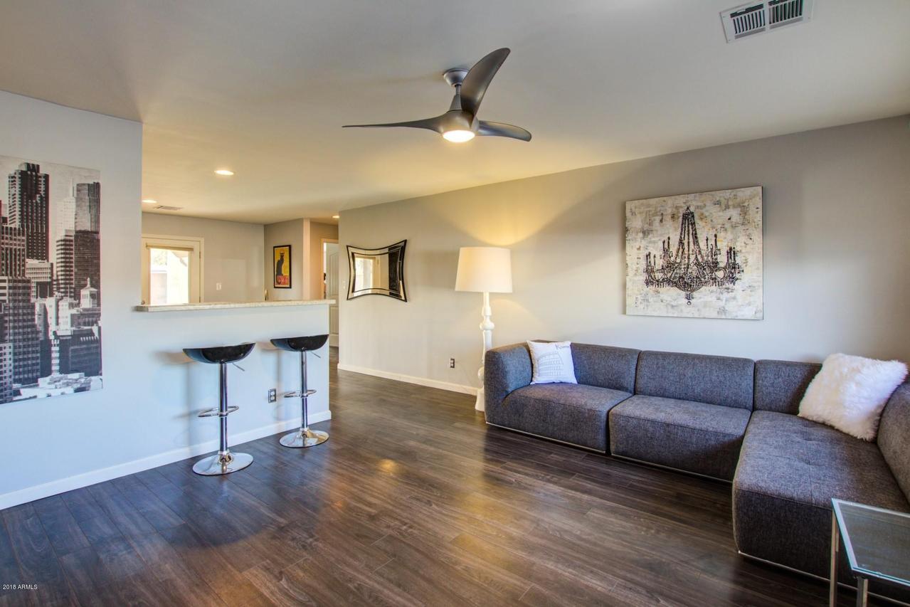 15034 N 36th St., Phoenix, AZ 85032