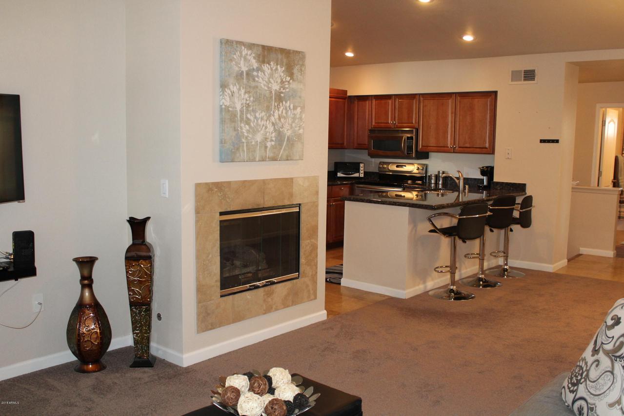 4848 N 36th St. #207, Phoenix, AZ 85018