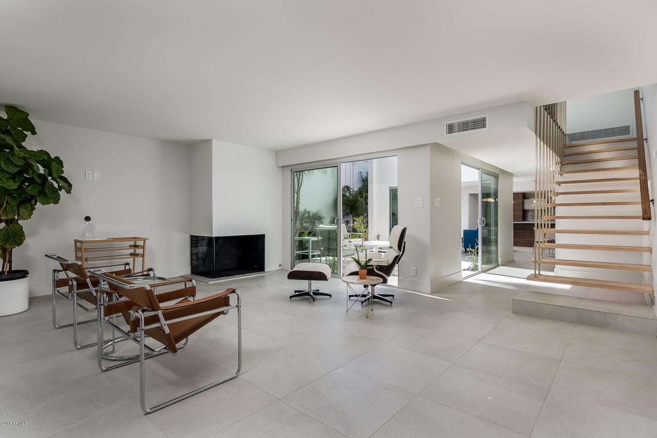 4806 N 72nd Way, Scottsdale, AZ 85251