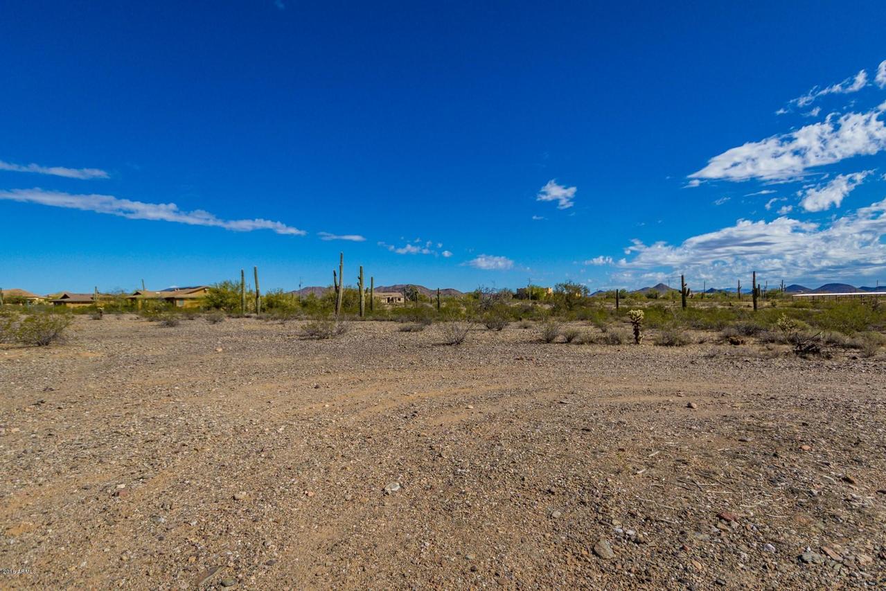 W Xxxx, Surprise, AZ 85387