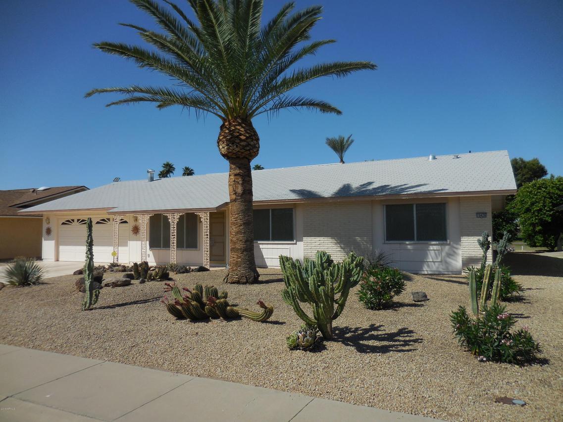 19426 N Willowcreek Cir., Sun City, AZ 85373