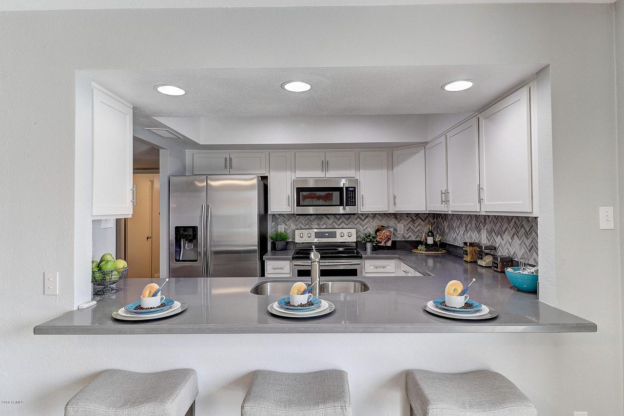 13843 N 52nd Ave., Glendale, AZ 85306