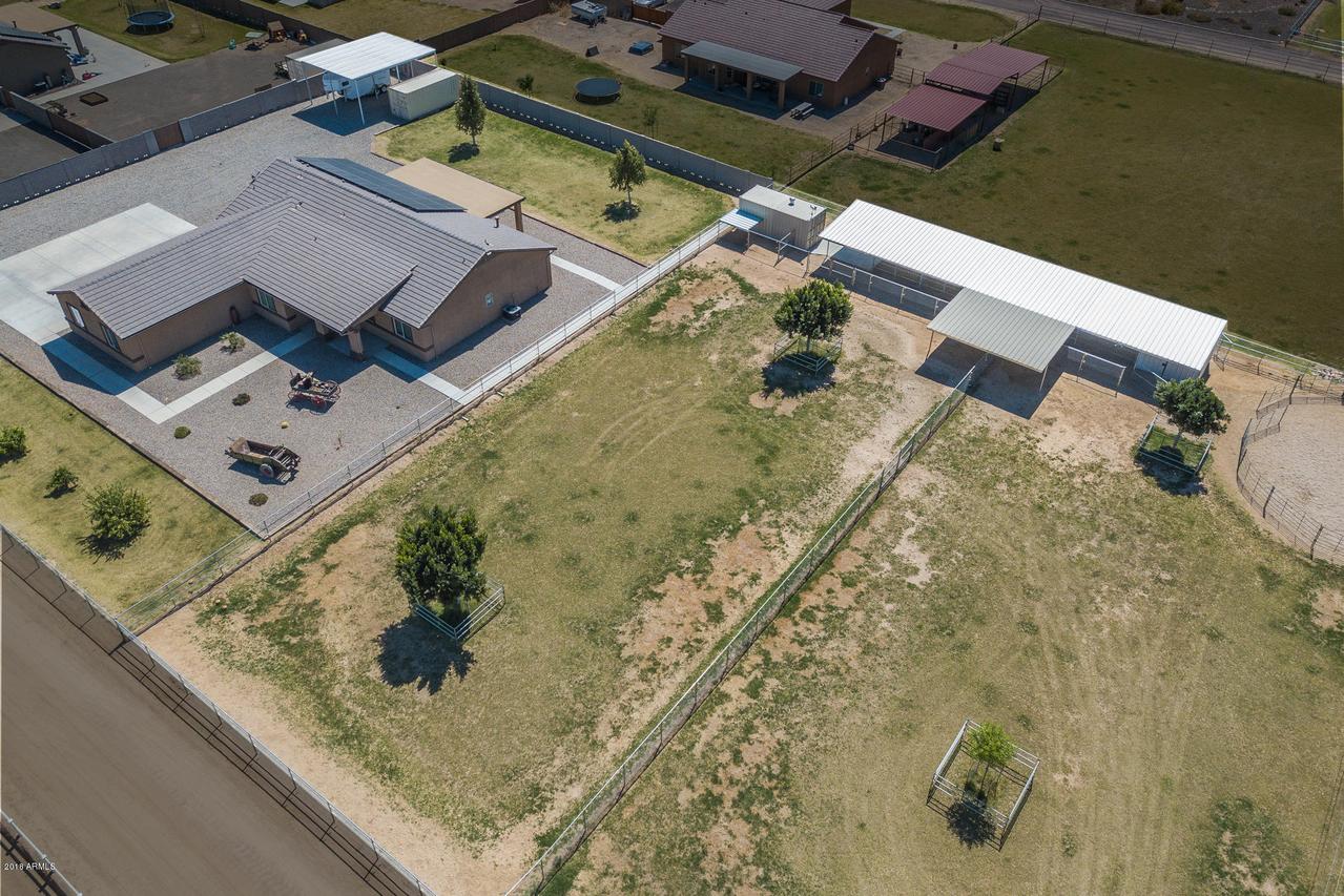 6607 N 175th Ave., Waddell, AZ 85355