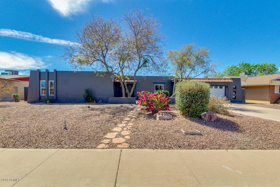 2213 E Evergreen St., Mesa, AZ 85213