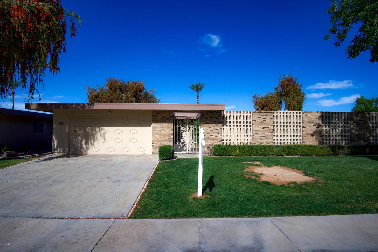 18226 N 104th Ave., Sun City, AZ 85373