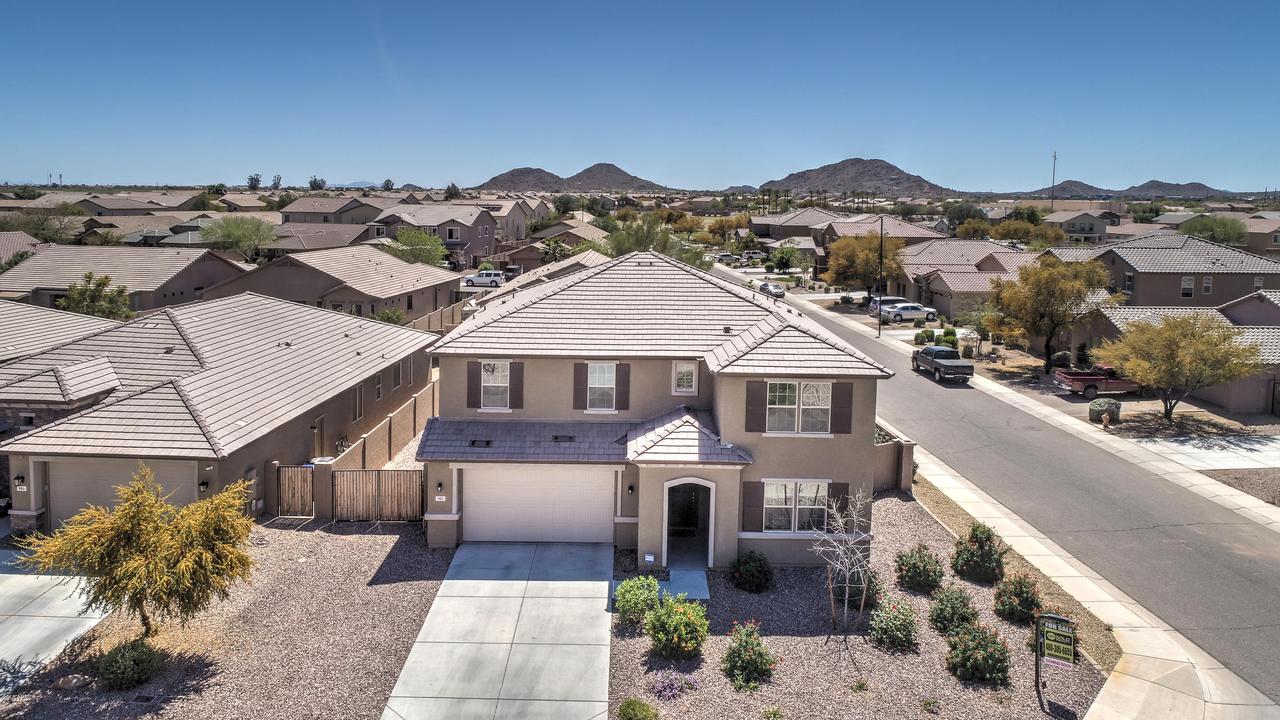 903 W Desert Glen Dr., San Tan Valley, AZ 85143