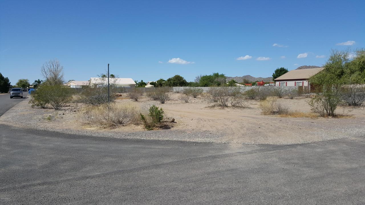 7830 W Camino De Oro, Peoria, AZ 85383