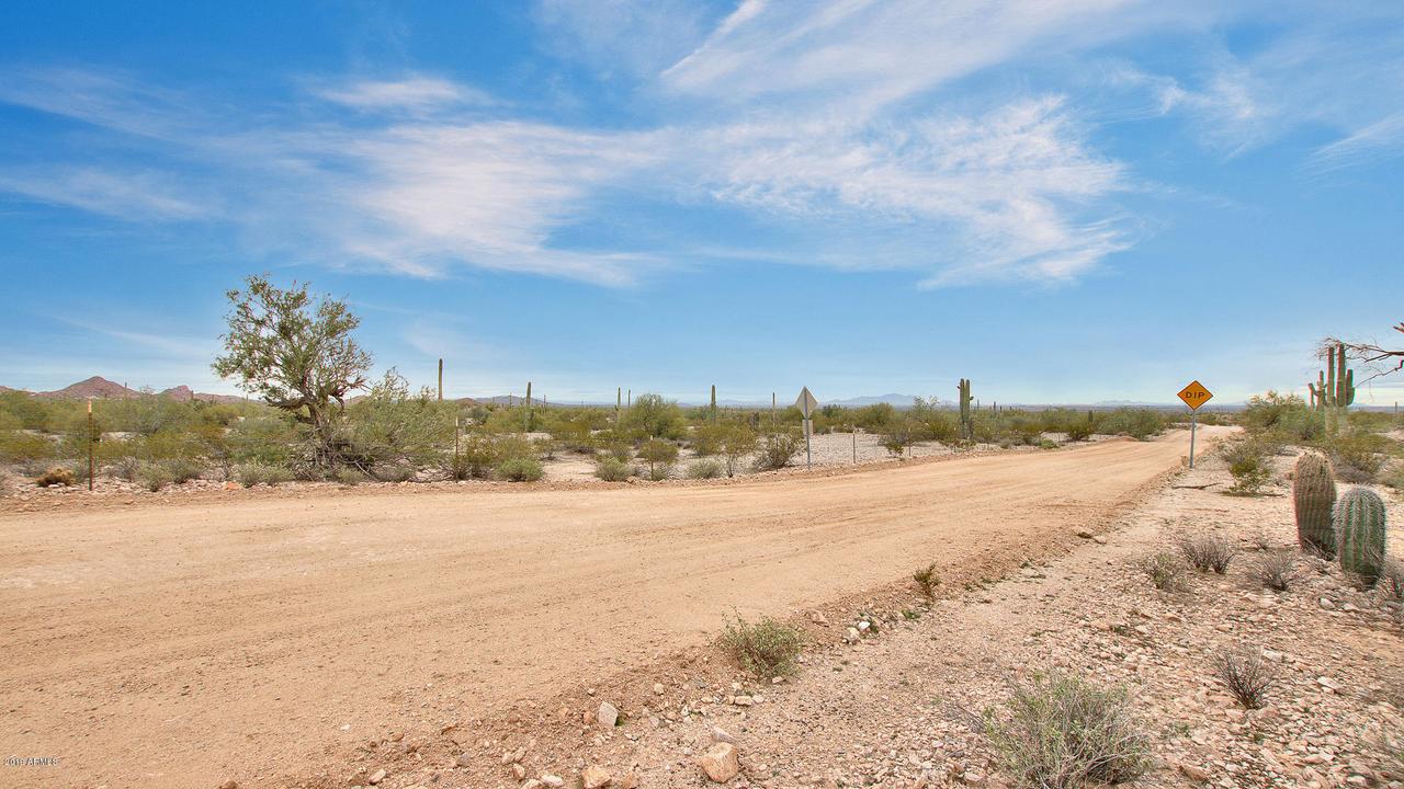 Trica Rd. #52, San Tan Valley, AZ 85144