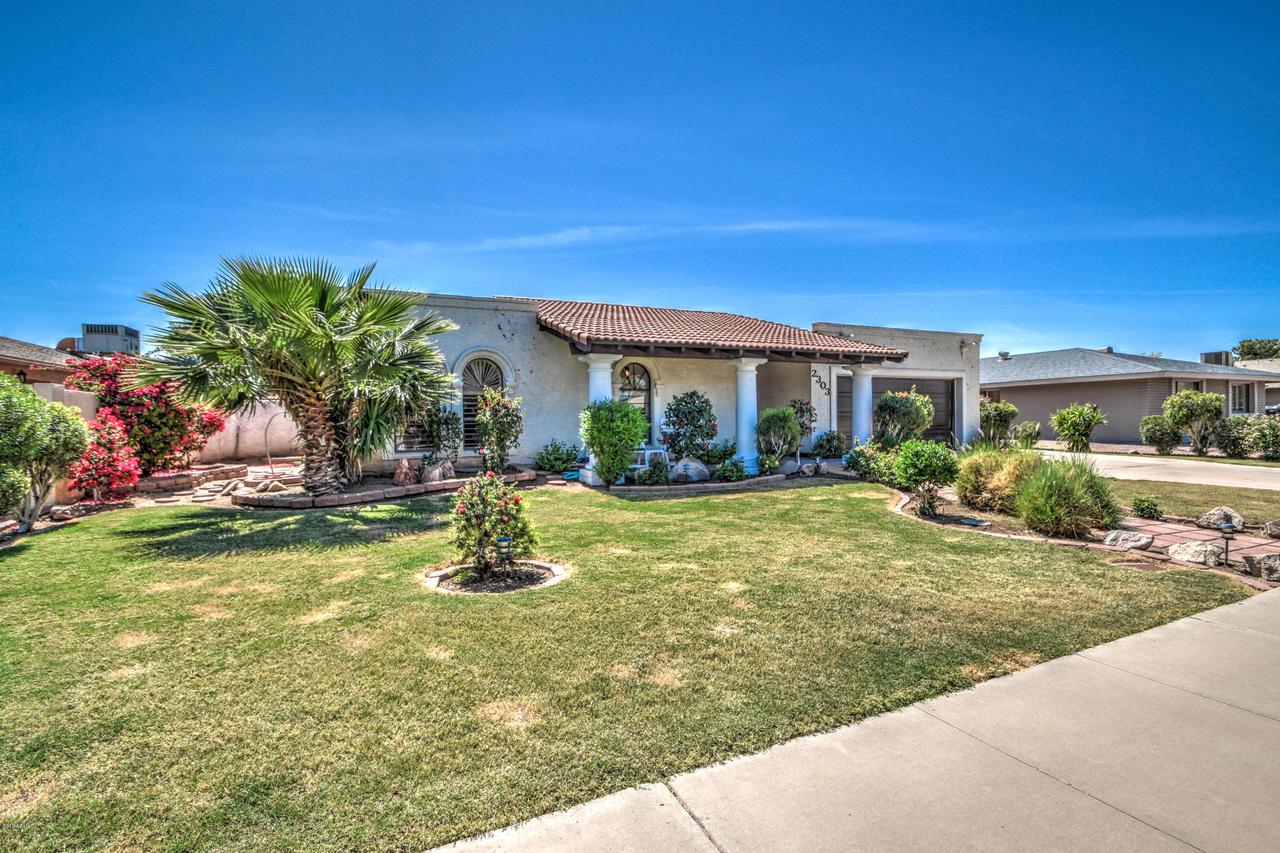 2303 E Fox St., Mesa, AZ 85213