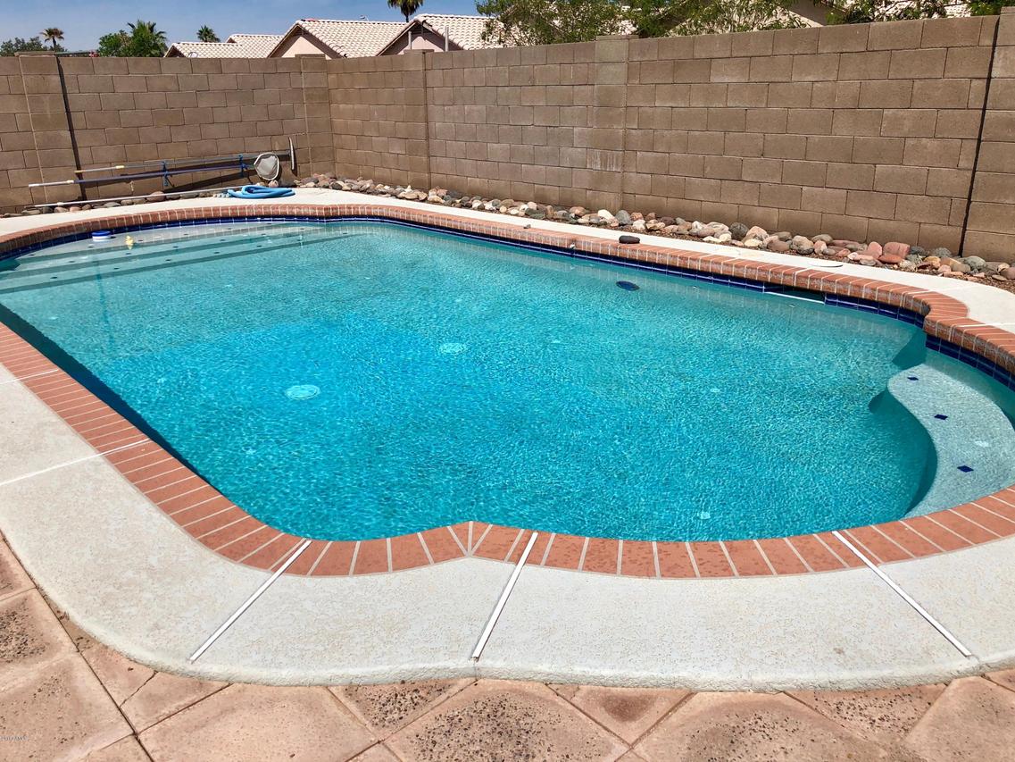 10718 W Glenrosa Ave., Phoenix, AZ 85037