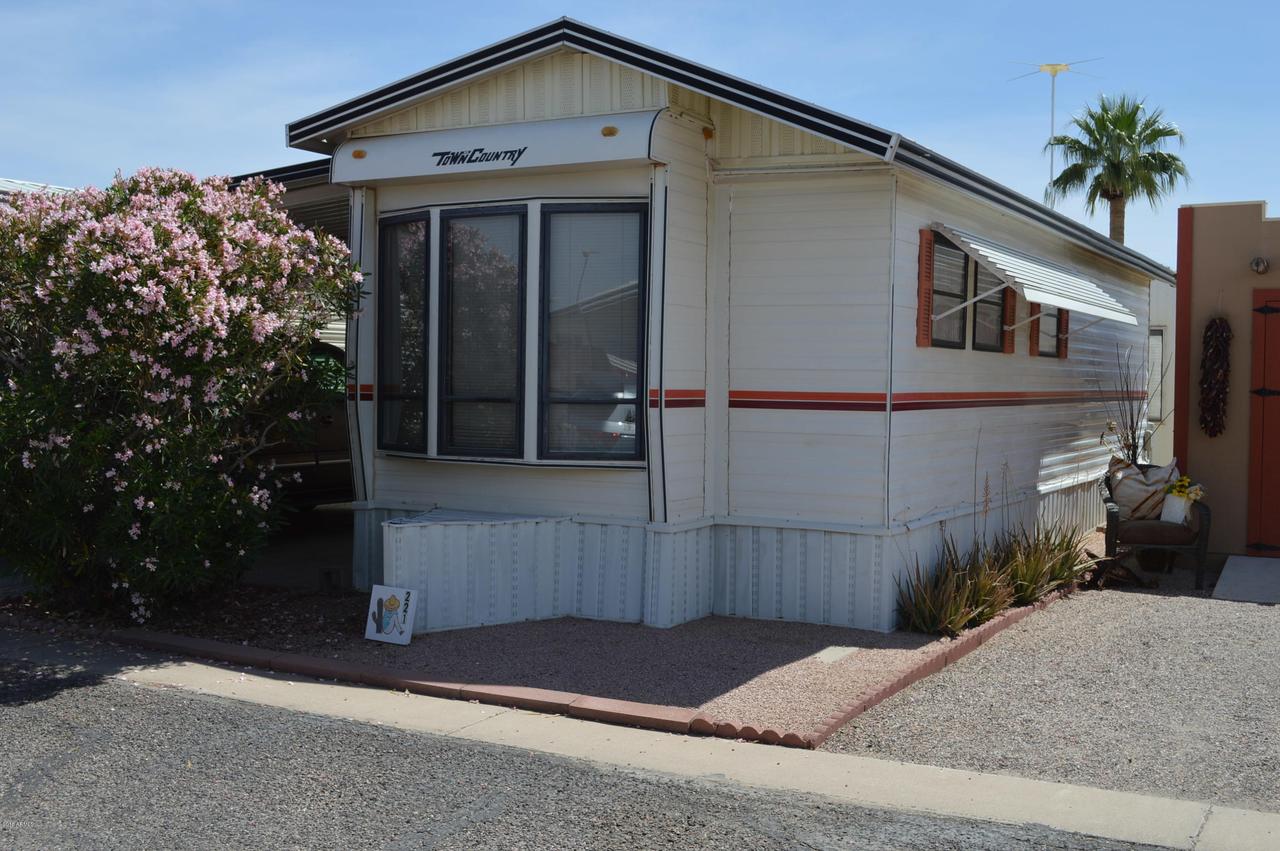 221 E Saguaro Dr., Florence, AZ 85132