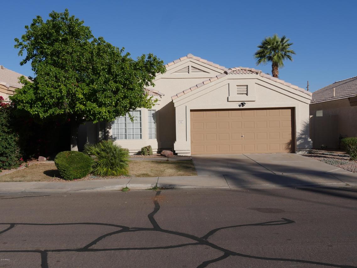 41 N Soho Pl., Chandler, AZ 85225