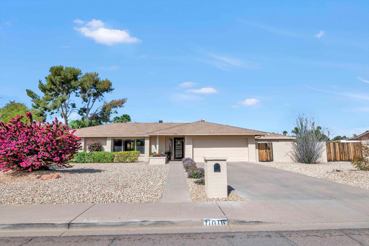 11016 N 44th St., Phoenix, AZ 85028