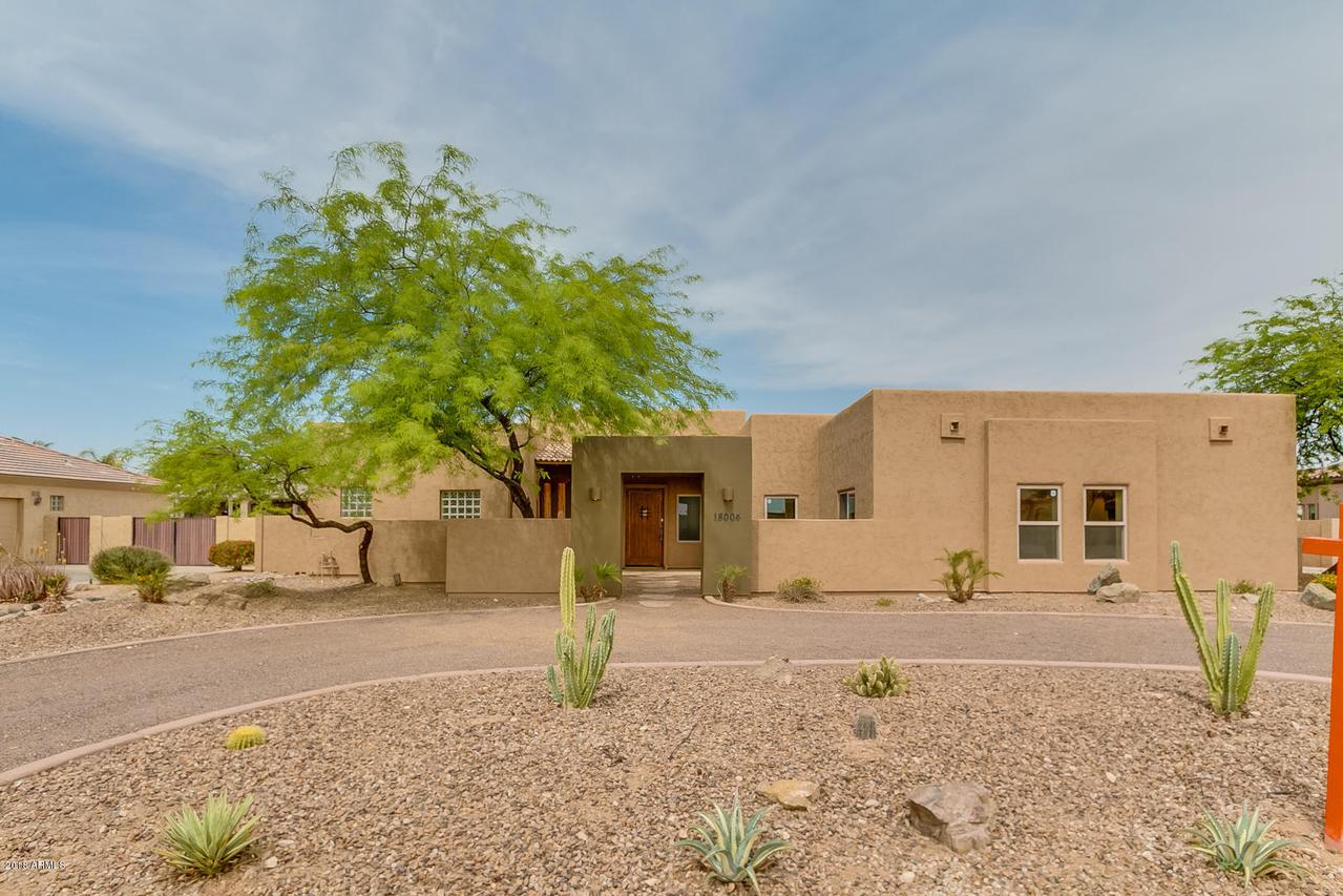 18004 W Medlock Dr., Litchfield Park, AZ 85340