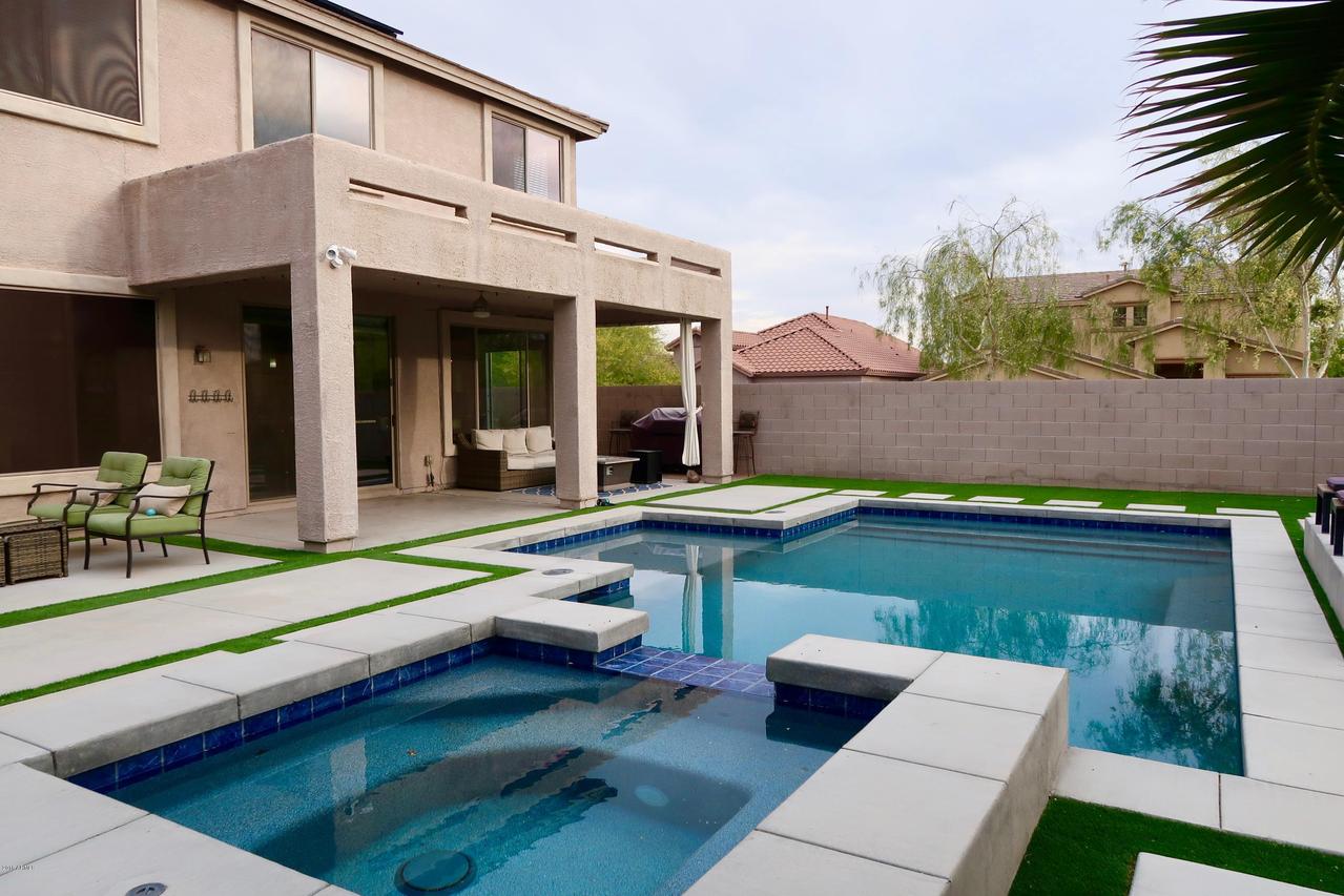 33434 N 25th Ave., Phoenix, AZ 85085