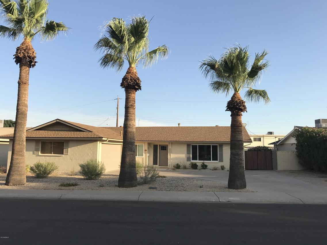 8431 E Orange Blossom Ln., Scottsdale, AZ 85250