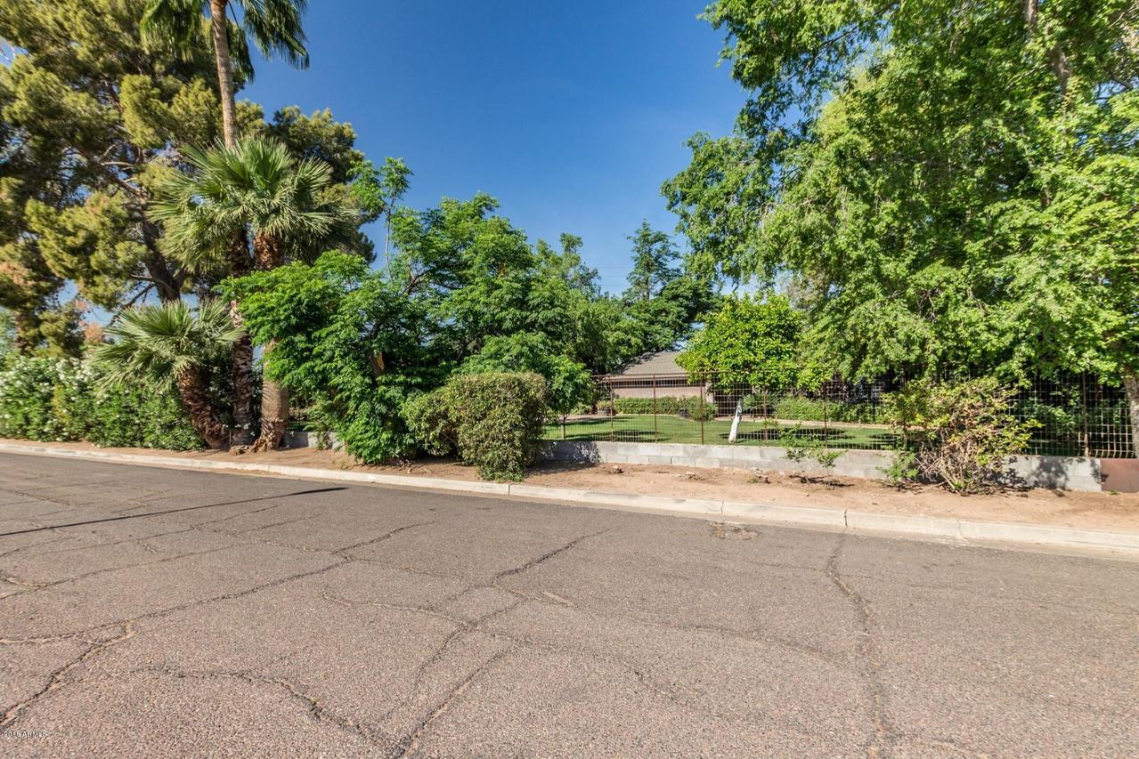 2102 N 28th St., Phoenix, AZ 85008