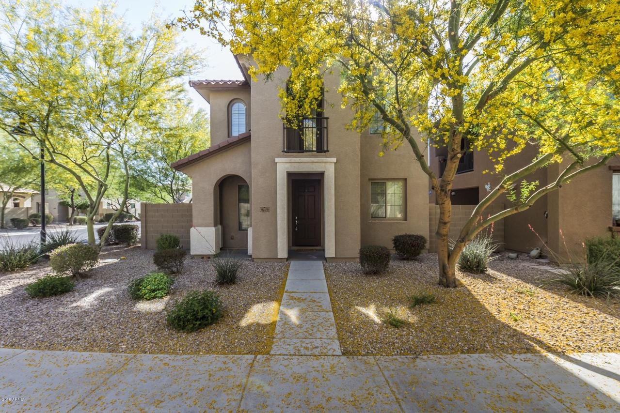 9173 W Meadow Dr., Peoria, AZ 85382