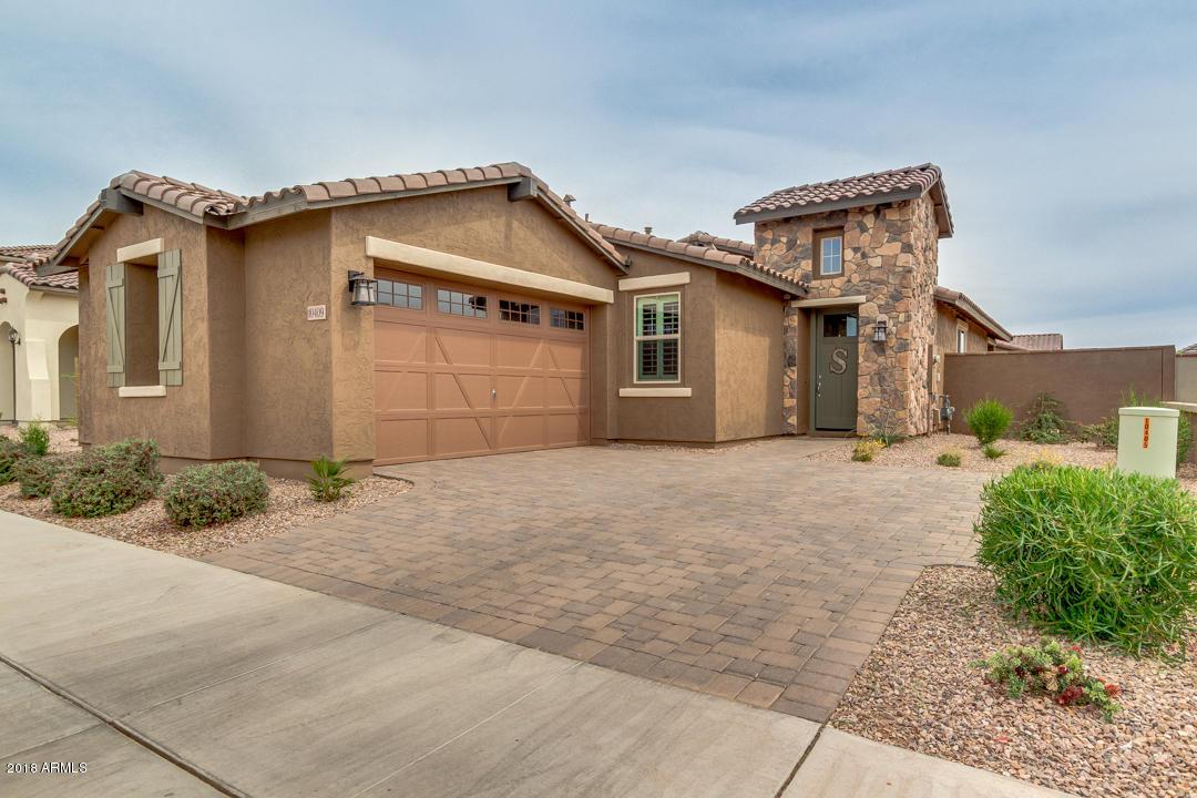 10409 E Durant Dr., Mesa, AZ 85212