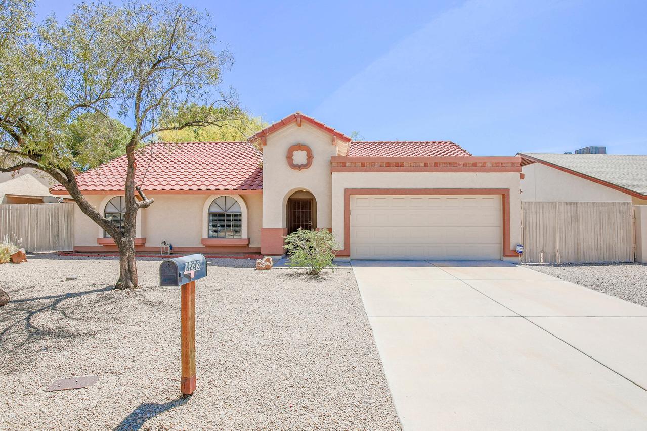 3243 W Helena Dr., Phoenix, AZ 85053