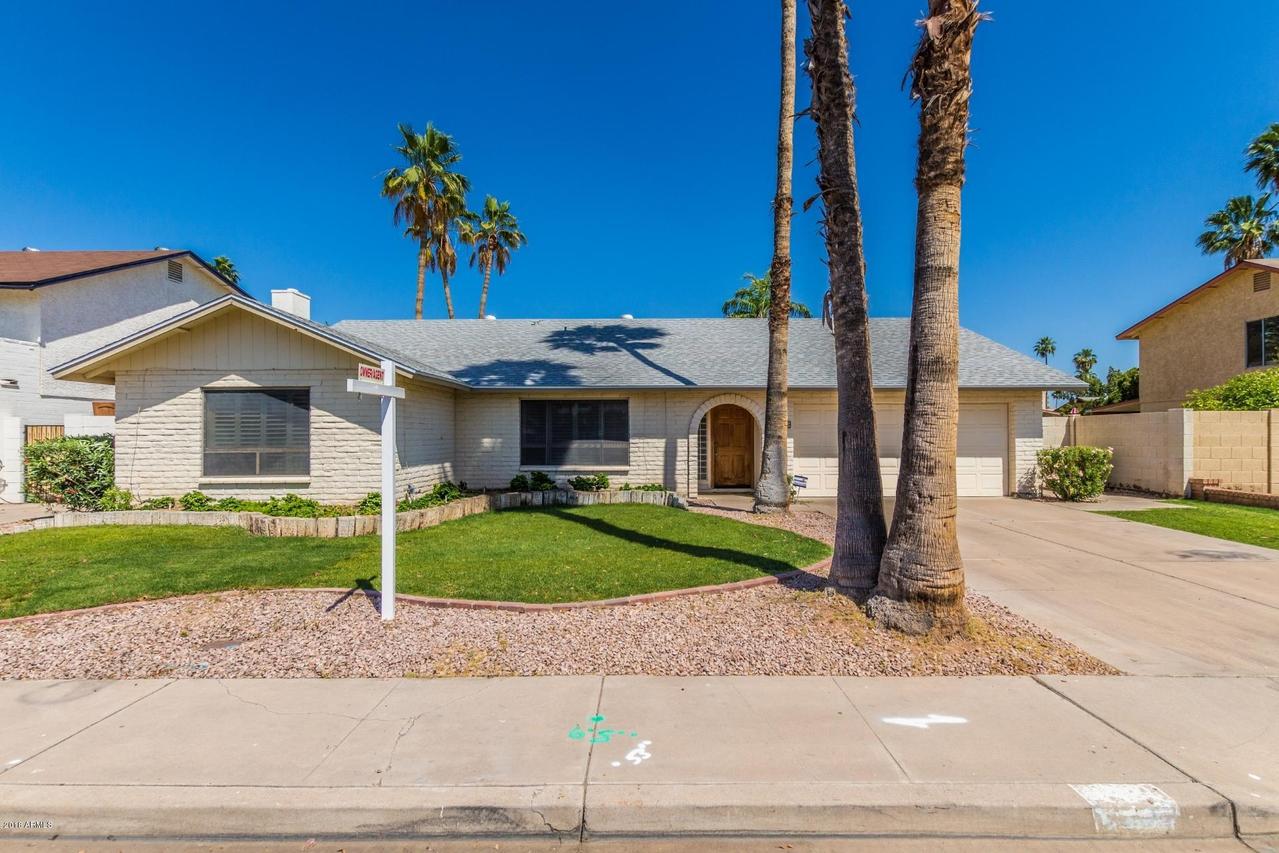 2421 S Standage St., Mesa, AZ 85202