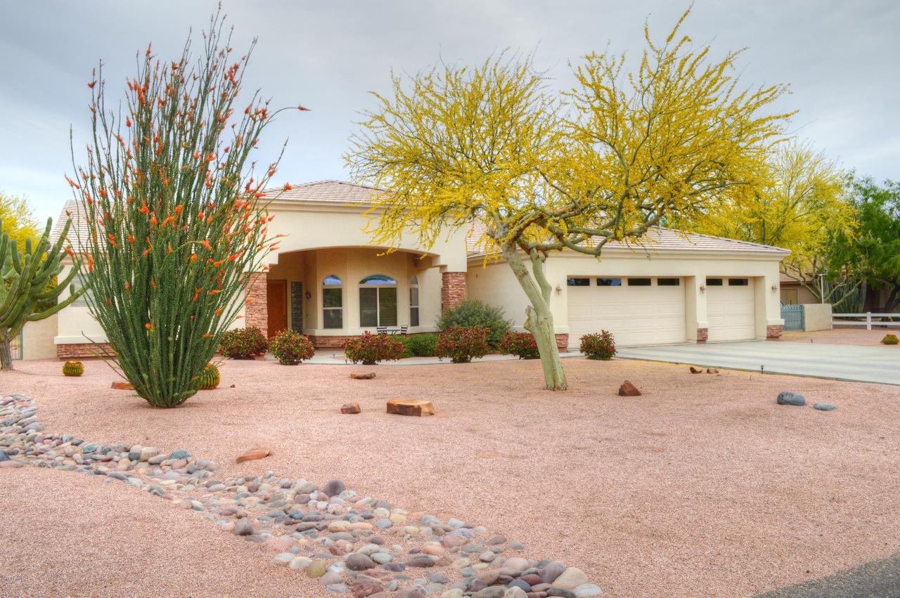 17724 W Stella Ln., Waddell, AZ 85355