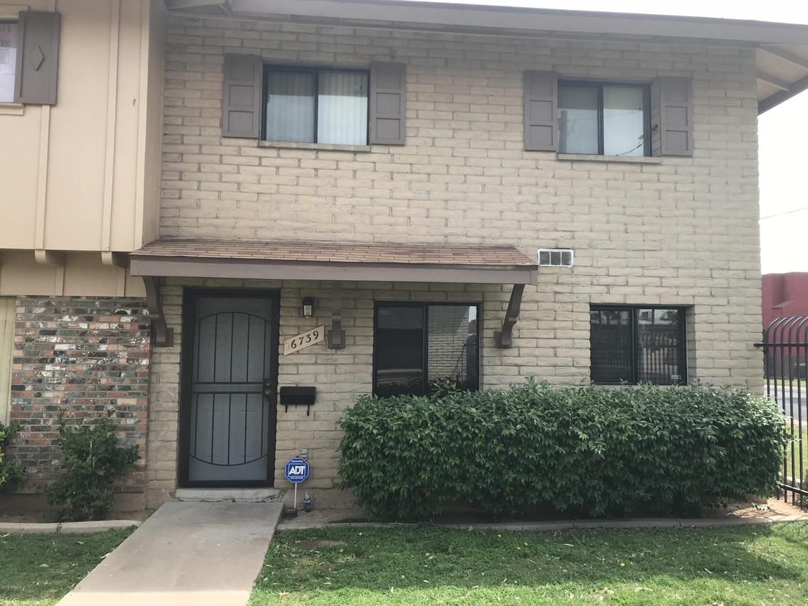 6739 N 44th Ave., Glendale, AZ 85301