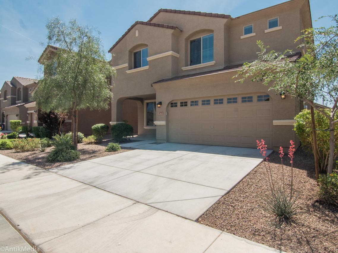 6773 W Charter Oak Rd., Peoria, AZ 85381