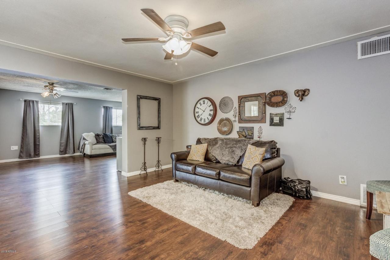 2121 W Orangewood Ave., Phoenix, AZ 85021