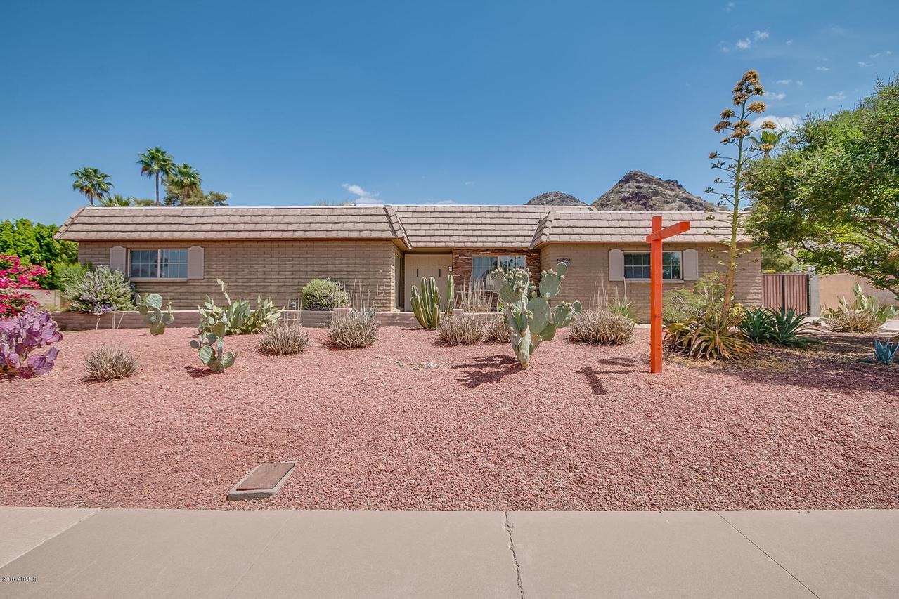 2212 E Lincoln Dr., Phoenix, AZ 85016
