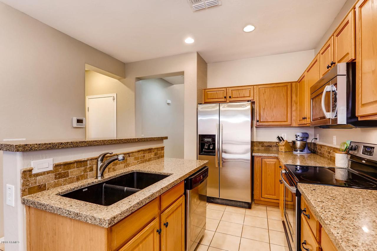 11803 N 51st Dr., Glendale, AZ 85304