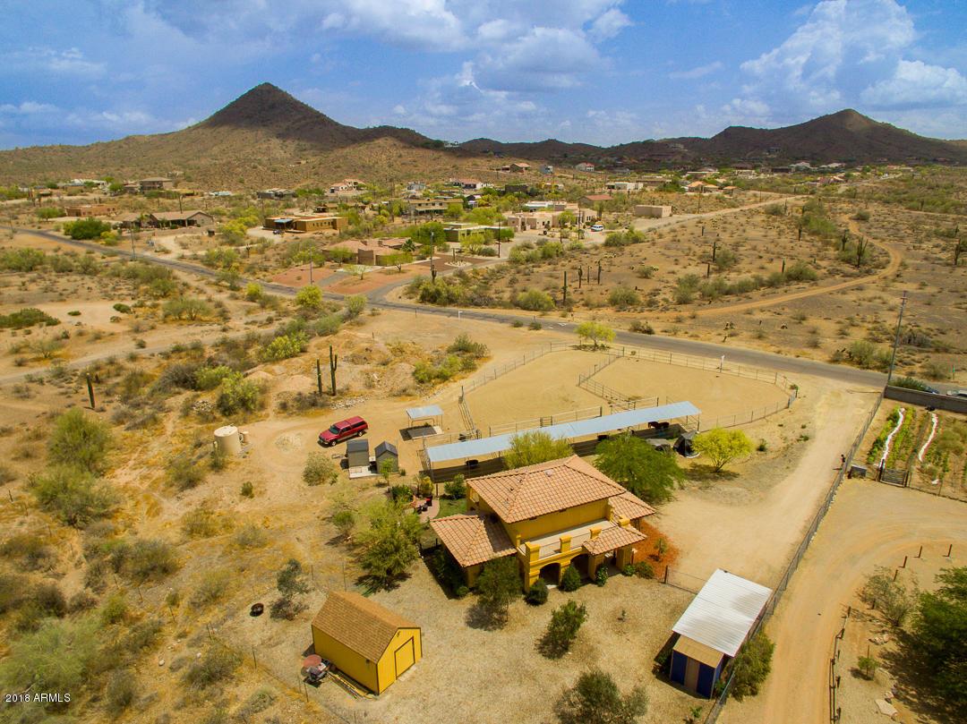 25640 N 7th Ave., Phoenix, AZ 85085