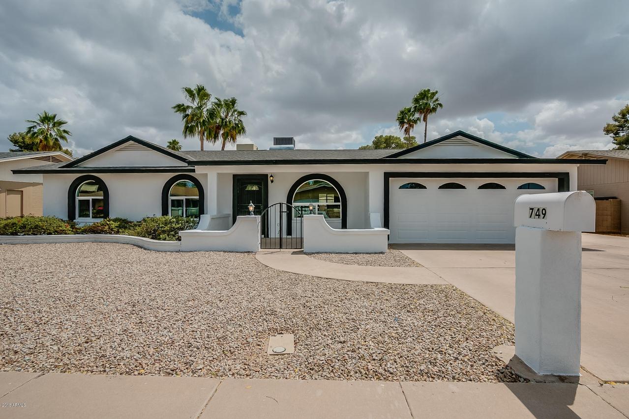 749 N Sean Dr., Chandler, AZ 85224