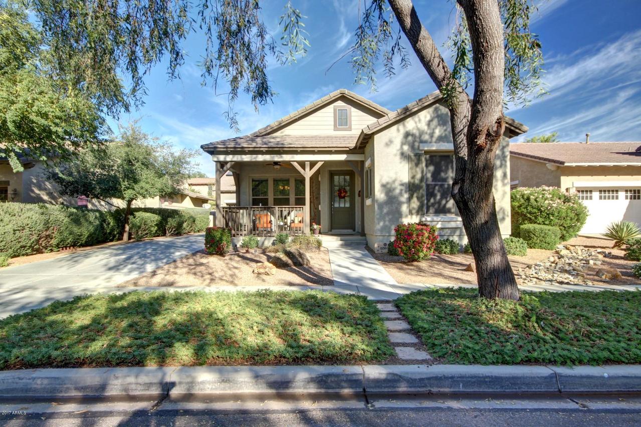 15366 W Old Oak Ln., Surprise, AZ 85379